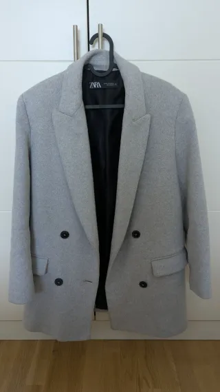 Abrigo oversize Zara gris Talla XS