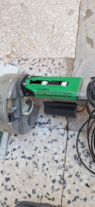 MOTOR PERSIANA ENRROLLABLE