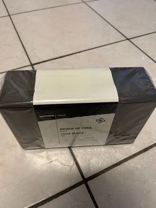 Mattoncino Yoga Decathlon Foam Grigio