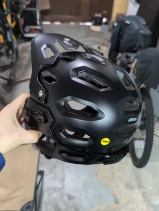 Casco Bell Super Air Desmontable