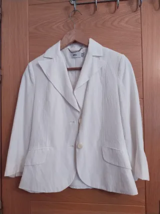 Conjunto Mango Falda Chaqueta Blanco