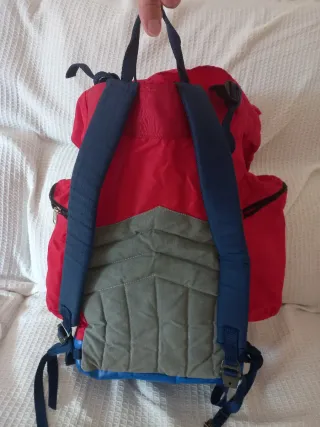 Mochila senderismo vintage Serval roja y azul