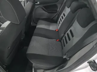 Ford Focus 2010 Xénon Techo