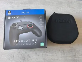 Mando Nacon Revolution Pro Controller 3 PS4