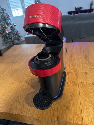 Cafetera Nespresso Vertuo Krups Roja