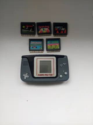 Consola Game Master con 5 juegos