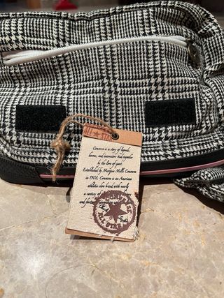 Bolso Converse Cuadros y Cordones