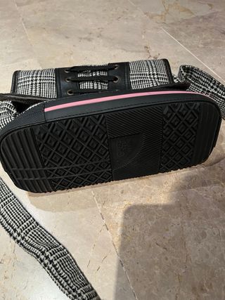 Bolso Converse Cuadros y Cordones