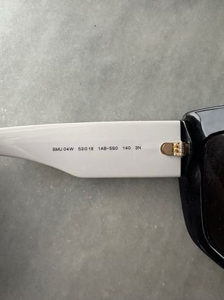 Gafas de Sol Miu Miu Negras y Rosas