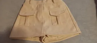 Lote 2 faldas pantalón beige y rosa