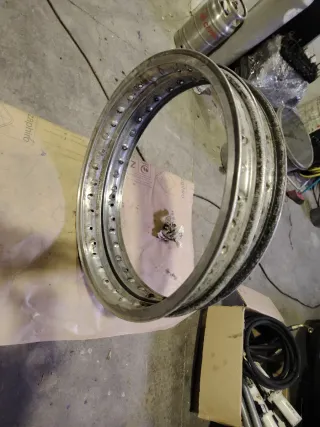 Llantas Akront 18 x 1.6