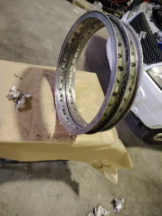 Llantas Akront 18 x 1.6