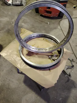 Llantas Akront 18 x 1.6