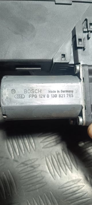 Motor Elevalunas Audi A4 Cabrio Izquierdo