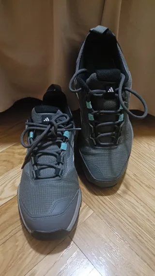 Zapatillas Adidas Terrex Senderismo Talla 37