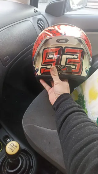 Casco Shoei Marc Márquez 2015