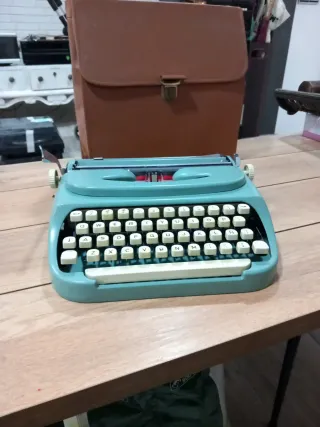 Máquina de escribir Singer