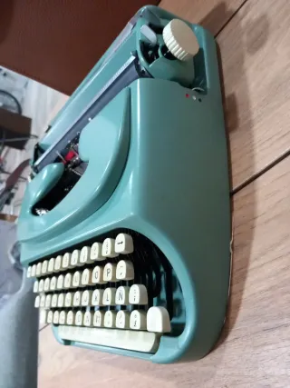 Máquina de escribir Singer