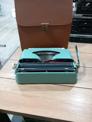 Máquina de escribir Singer