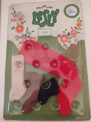 Lote 3 Blisters Muñeca Lesly