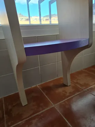 Mueble auxiliar baldas dormitorio