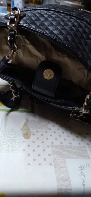 Borsa Guess Nera Trapuntata Donna