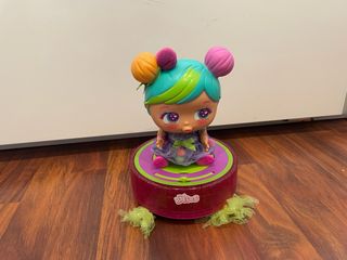 Muñeca Bellie Rita Roomba Giratoria
