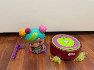 Muñeca Bellie Rita Roomba Giratoria