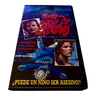 Película VHS Toda Clase de Extraños