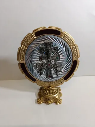 Cruz Caravaca Dorada y Plateada