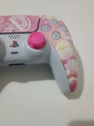 Mando PS5 con joysticks TMR magnéticos