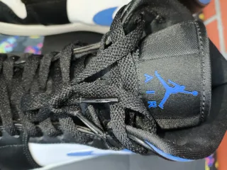 Jordan 1 Mid Racer Blue