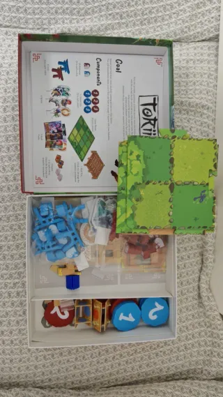 2 Juegos de mesa Torii y Walking in osaka