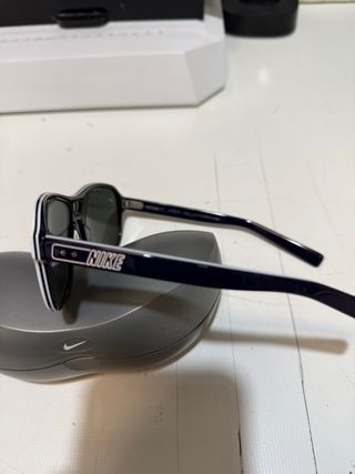 Gafas de Sol Nike Blancas y azules con espejo plat