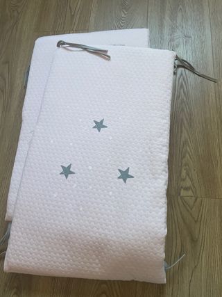 Chichonera para cuna estrellas rosa