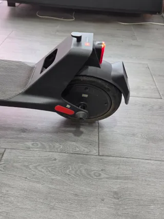 Patinete Eléctrico Xiaomi Scooter Lite 2
