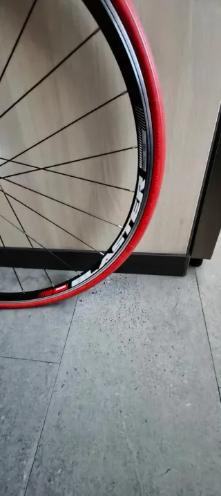 Rueda de carretera para rodillo con casette