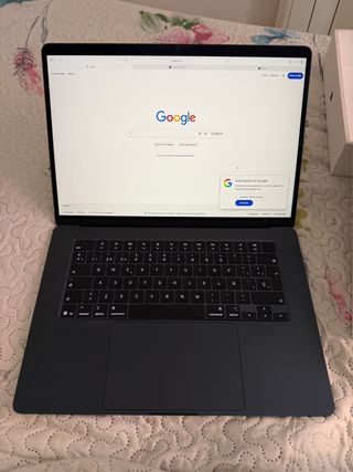 MacBook Air 256 GB 2025 Space Gray nuevo con garan