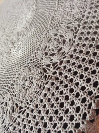 Tovaglia uncinetto beige/bianca