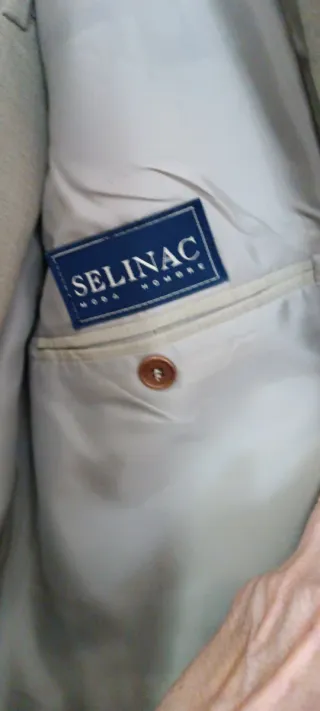 Traje de hombre beige