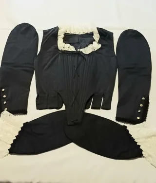 Traje Fallera Negro Talla 40/42 con 2 corpiños