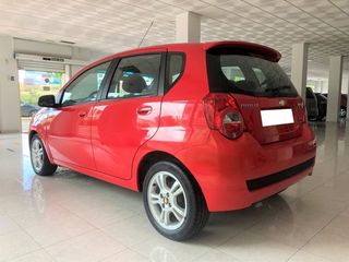 Chevrolet Aveo 1.4i Automático 5p 2011