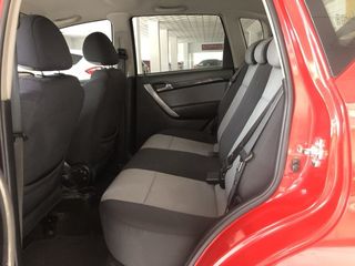 Chevrolet Aveo 1.4i Automático 5p 2011