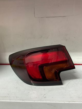 Piloto Trasero Izquierdo Opel Astra K 2017