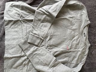 Camiseta Vault Gris Talla L