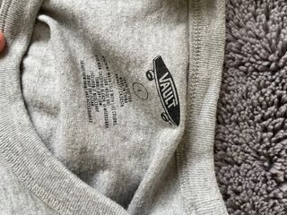 Camiseta Vault Gris Talla L