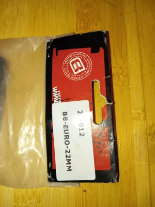Pedalier Easternbikes Euro-BB 22mm BMX