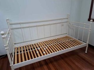 Cama Diván Metálica Blanca