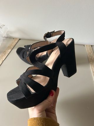 Sandalias tacón negras plataforma
