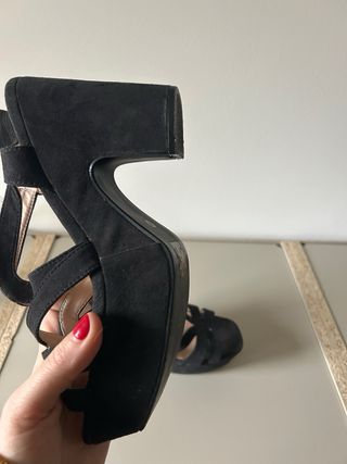 Sandalias tacón negras plataforma